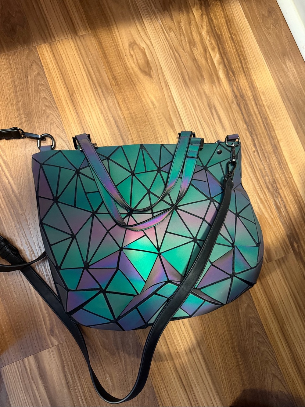Iridescent Geometric Tote Bag in Green-Purple